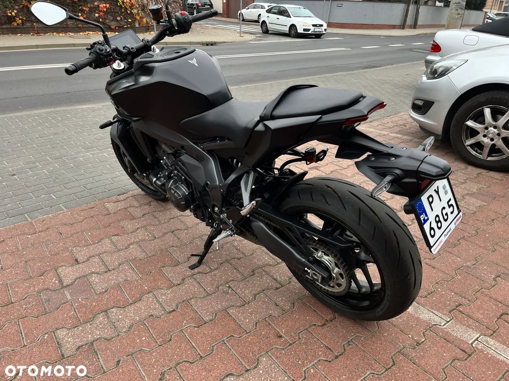 Yamaha MT - 5