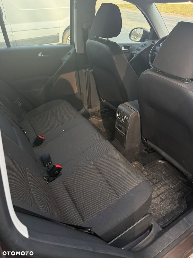 Volkswagen Tiguan 1.4 TSI Perfectline - 9