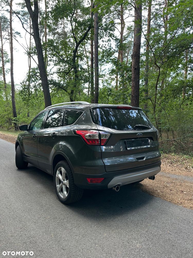 Ford Kuga - 4