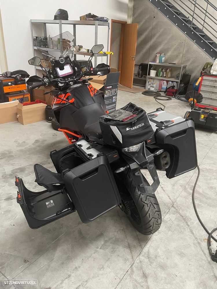 KTM 1290 Super Adventure - 10
