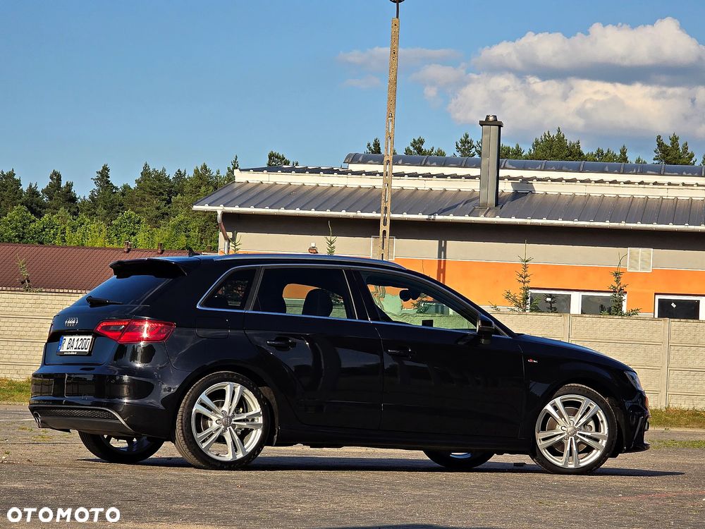 Audi A3 Sportback - 13