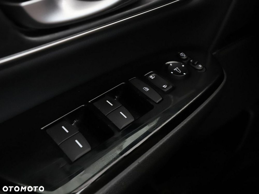 Honda CR-V 1.5 Lifestyle (Honda Connect+ / 7 os.) CVT - 37