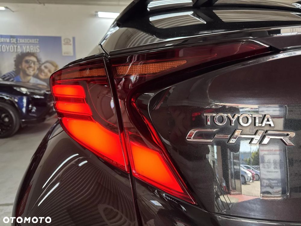 Toyota C-HR 2.0 Hybrid Executive - 10
