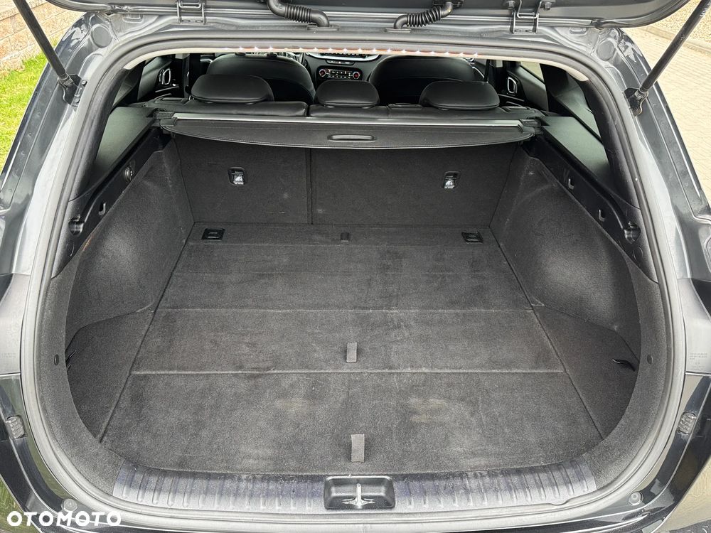 Kia Ceed - 34