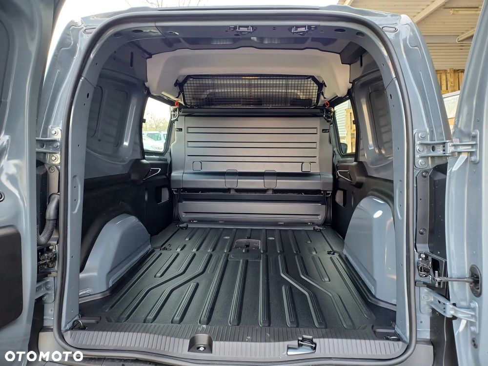 Renault Kangoo brygadowy - 9