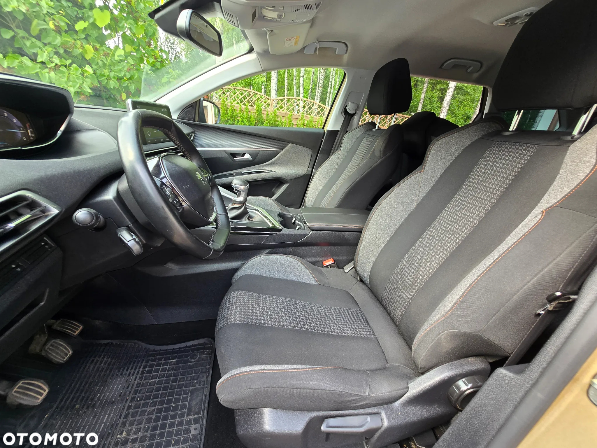 Peugeot 5008 1.2 PureTech Active Pack S&S - 16