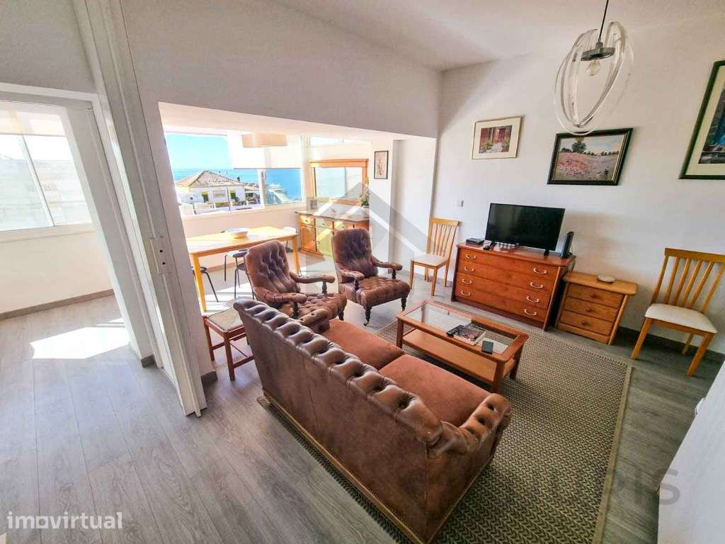 Apartamento T2 com Vista Mar para Arrendamento Anual na Praia da Rocha - Grande imagem: 2/14