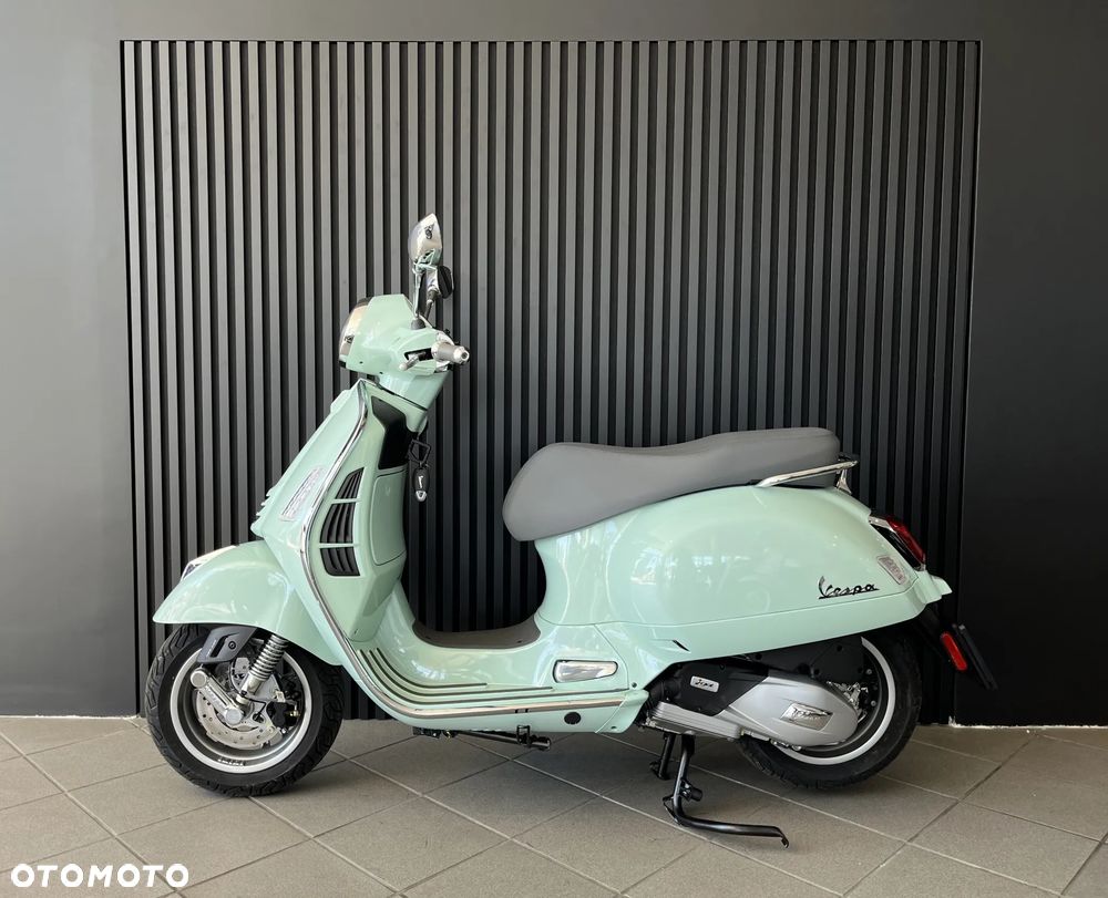 Vespa GTS - 7