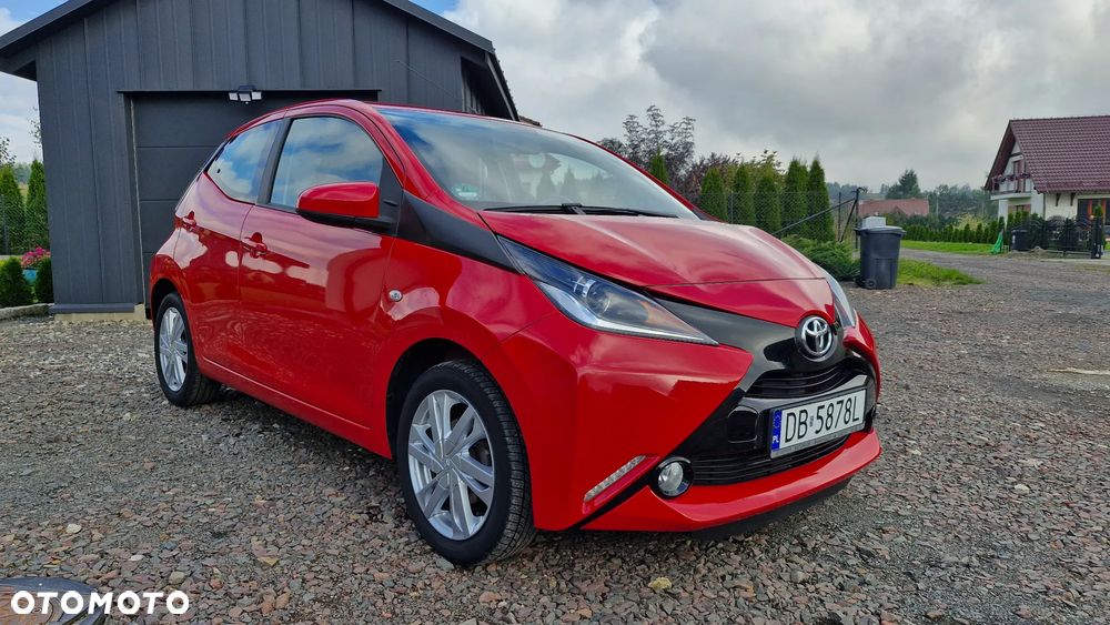 Toyota Aygo x-play - 20
