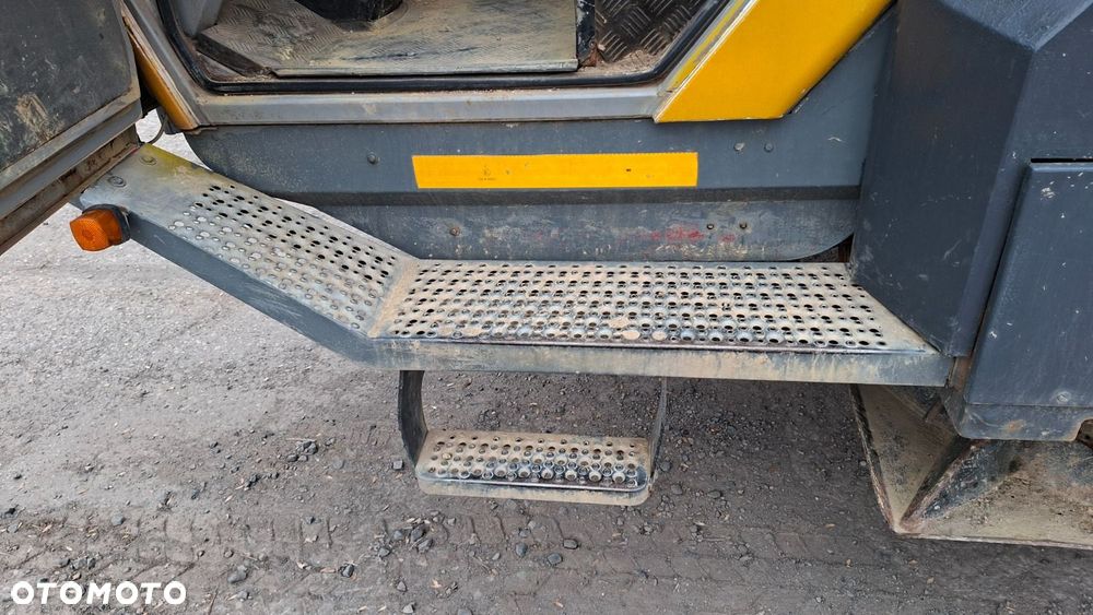 Liebherr Utm 625 4X4 - 10