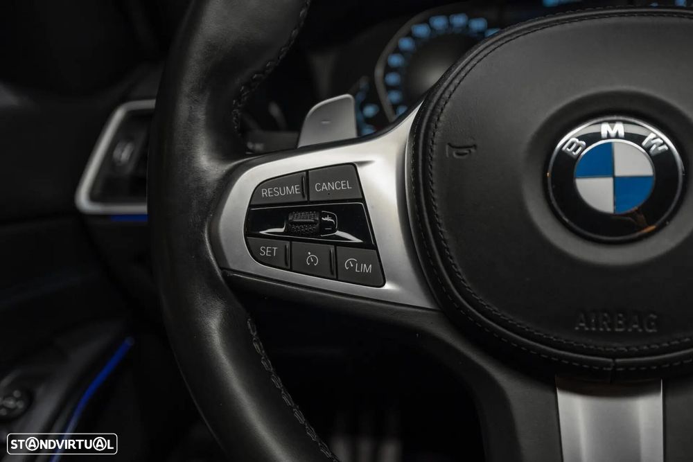 BMW 330 e xDrive Aut. M Sport - 11