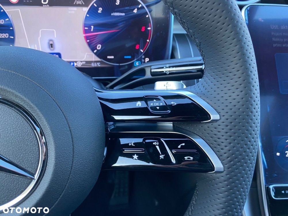 Mercedes-Benz GLC - 13