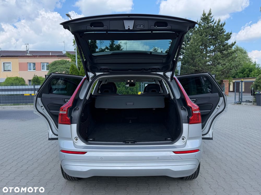 Volvo XC 60 B4 D Geartronic Momentum Pro - 15