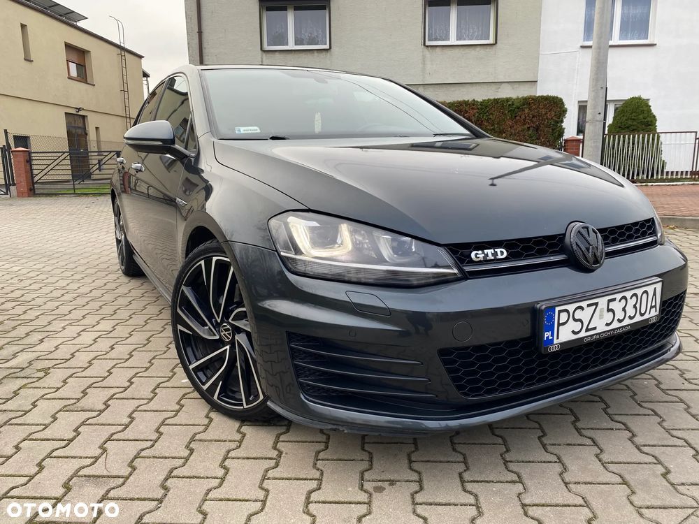 Volkswagen Golf 2.0 TDI BMT GTD DSG - 7