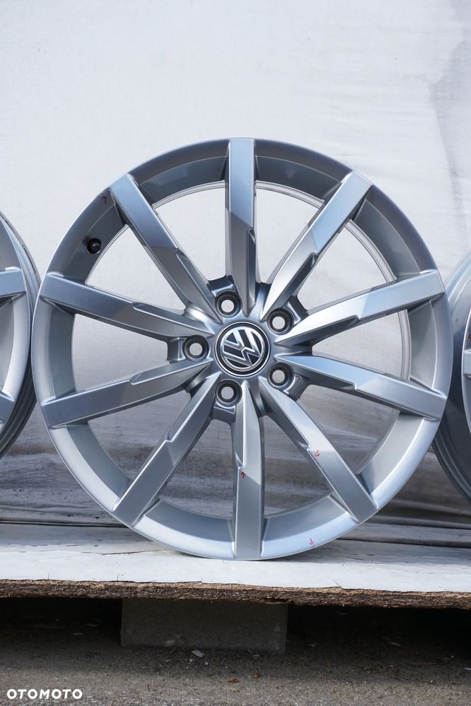 Volkswagen 5x112 18 8J et44 3G0601025 Q - 6