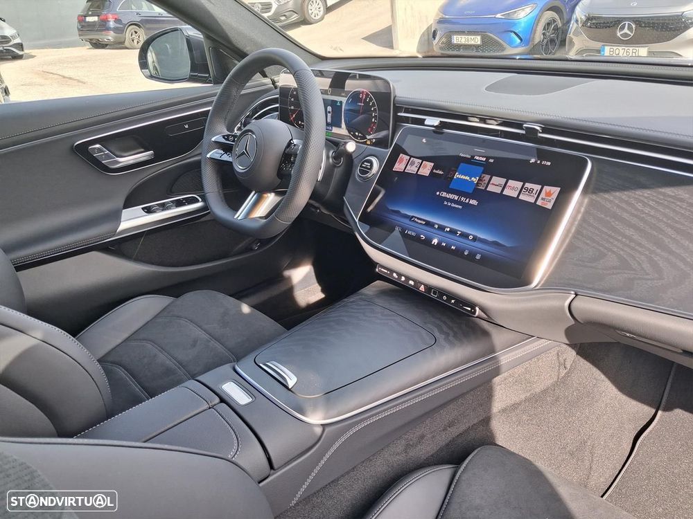 Mercedes-Benz E 300 e AMG Line - 15