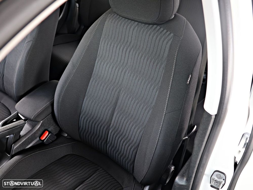 Peugeot 308 1.6 BlueHDi Active J17 - 20