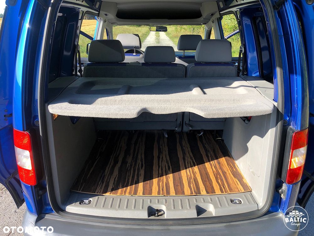 Volkswagen Caddy 1.6 Life Colour Concept - 21