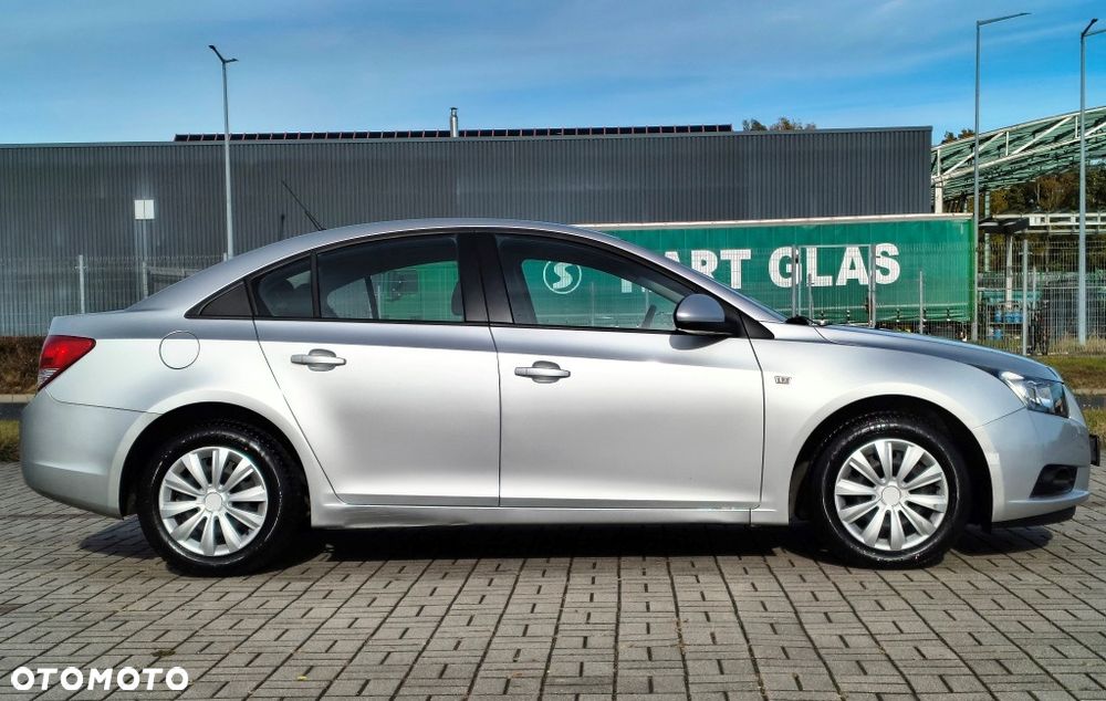 Chevrolet Cruze 2012 photo 5