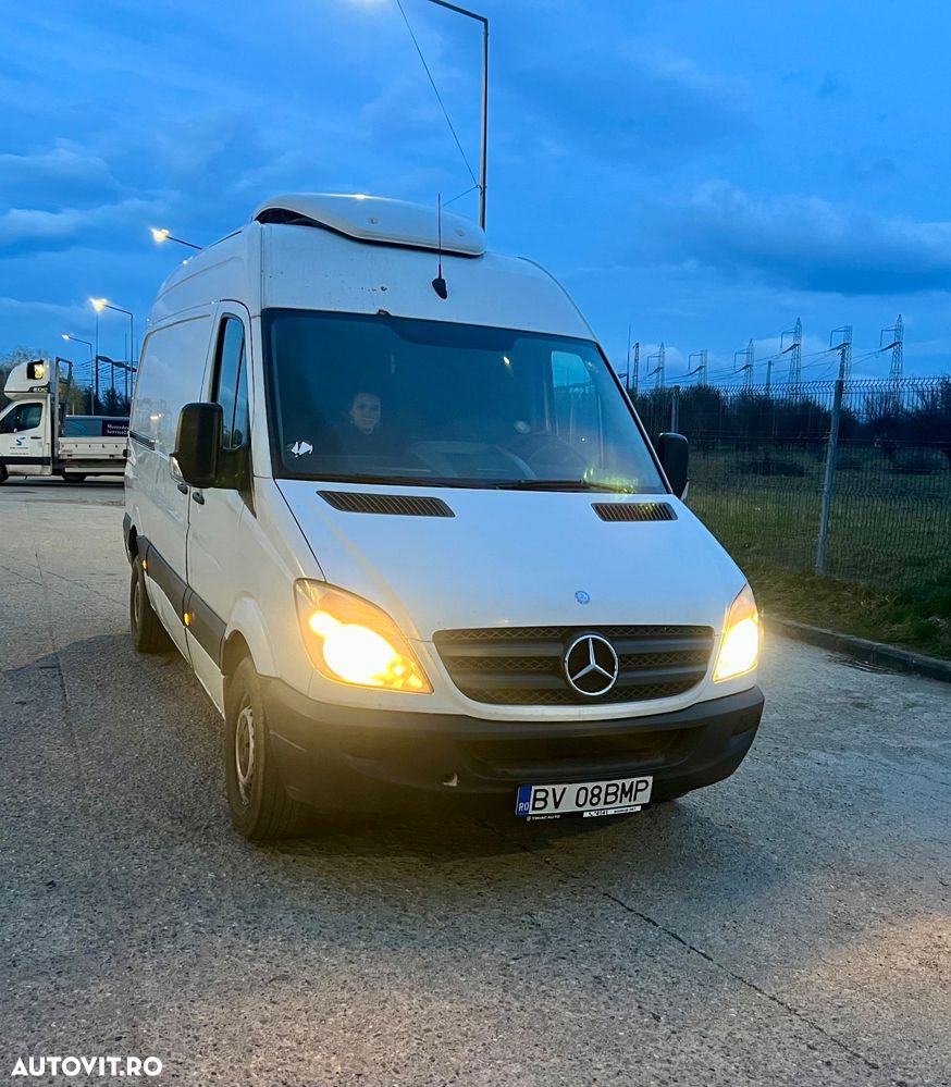 Mercedes-Benz Sprinter 906.211 Pickup - 3