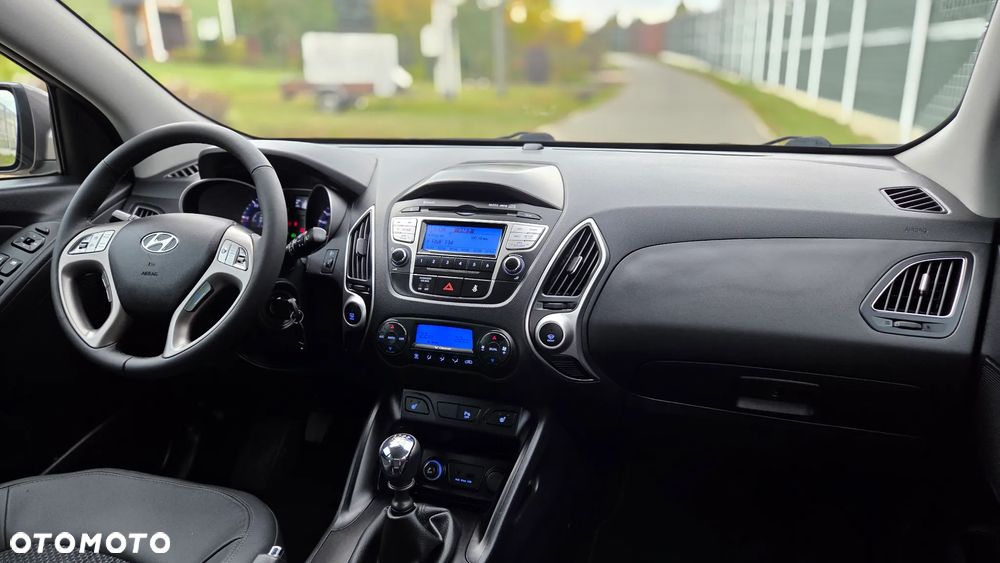Hyundai ix35 2.0 CRDi Premium 4WD - 24