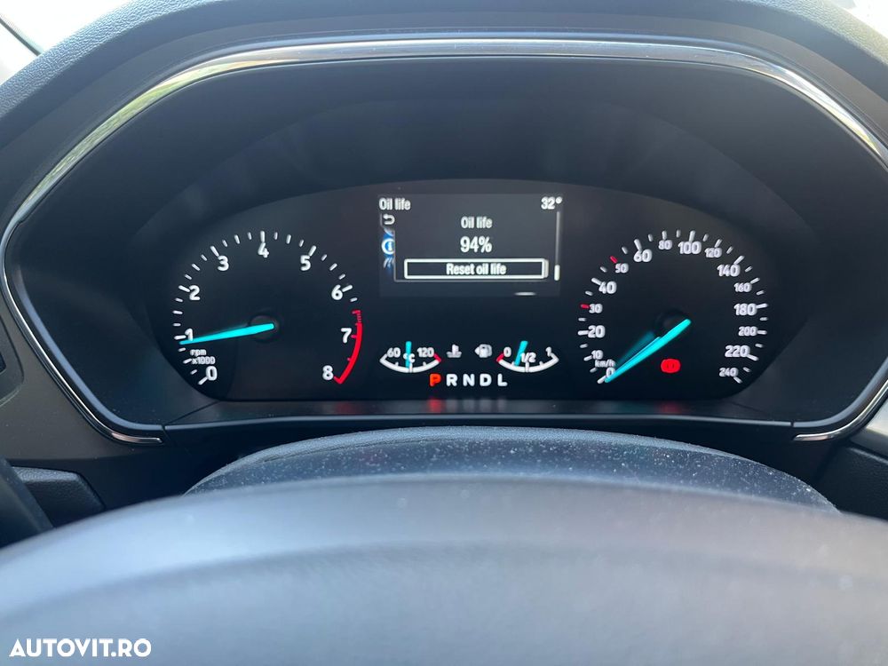 Ford Focus 1.0 EcoBoost MHEV Titanium - 3