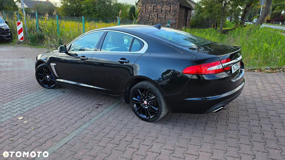 Jaguar XF 3.0 V6 S Luxury - 25