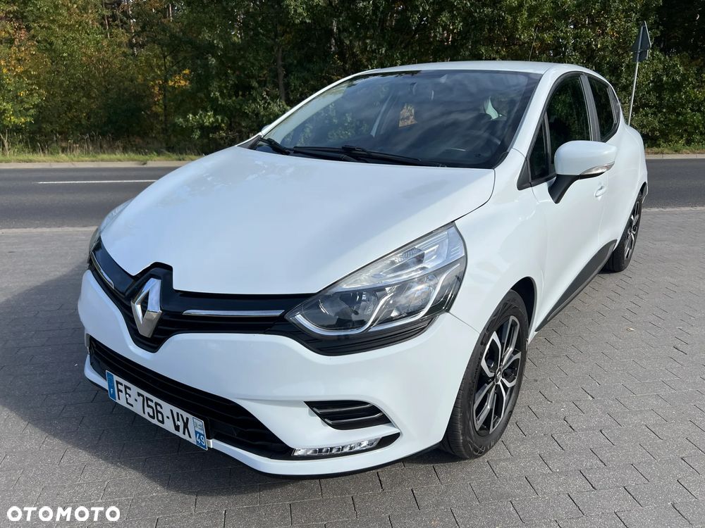 Renault Clio - 1