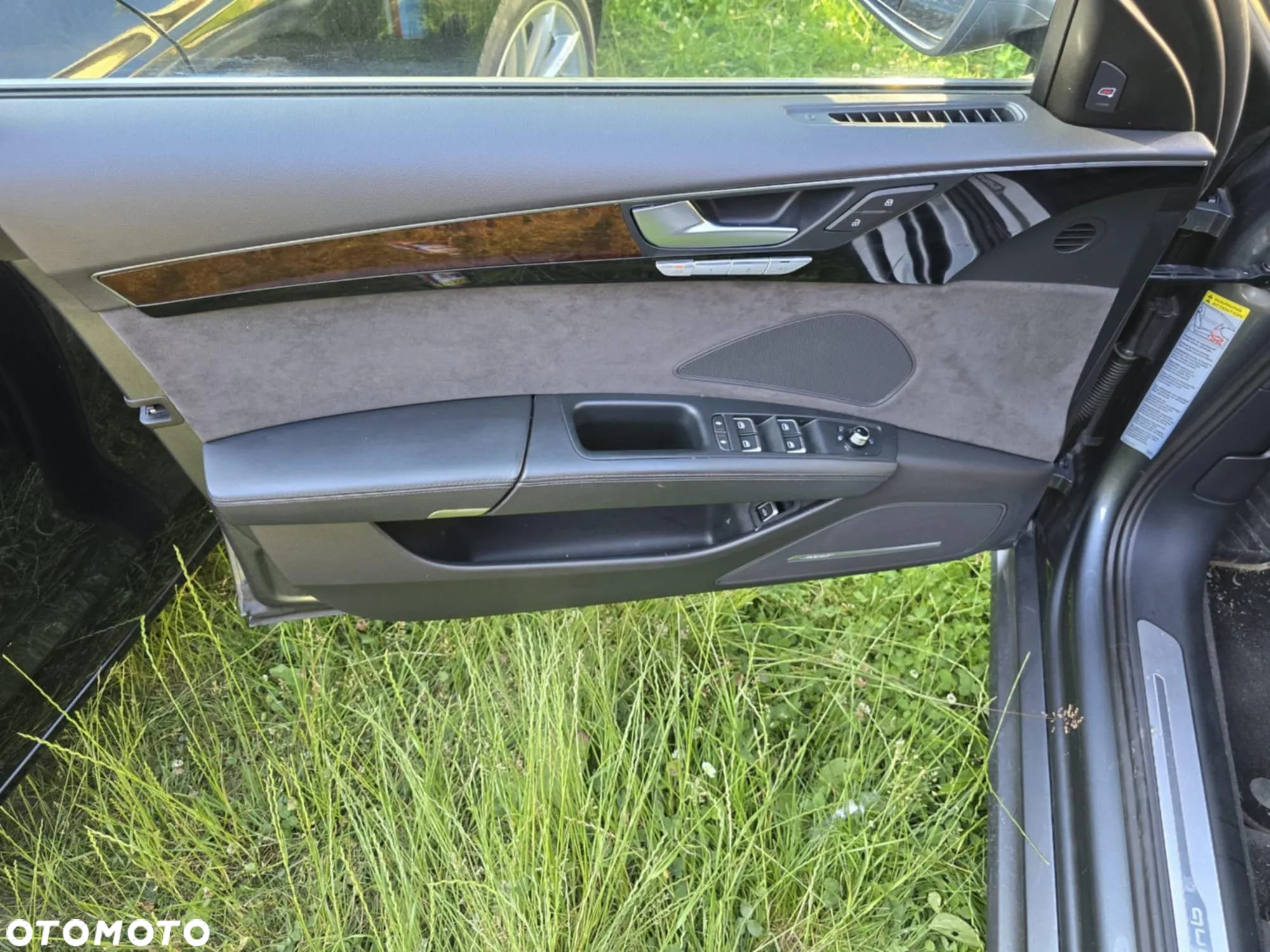 Audi A8 - 24