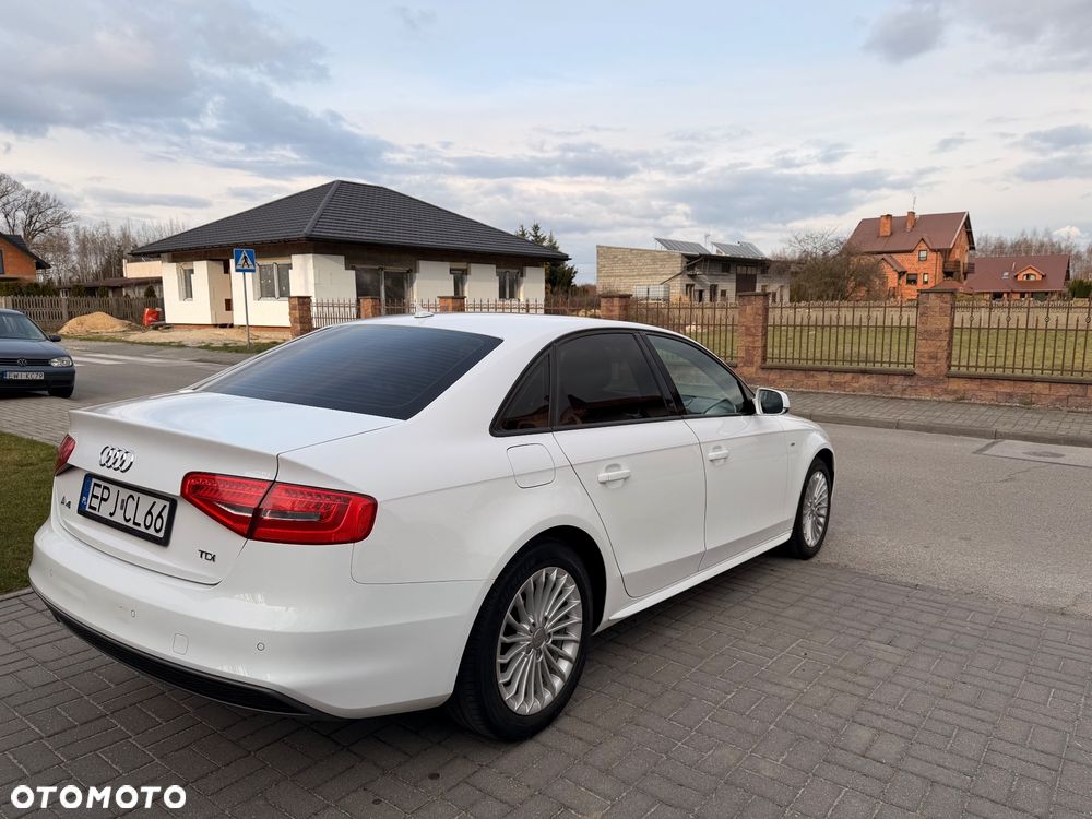 Audi A4 Limousine - 4