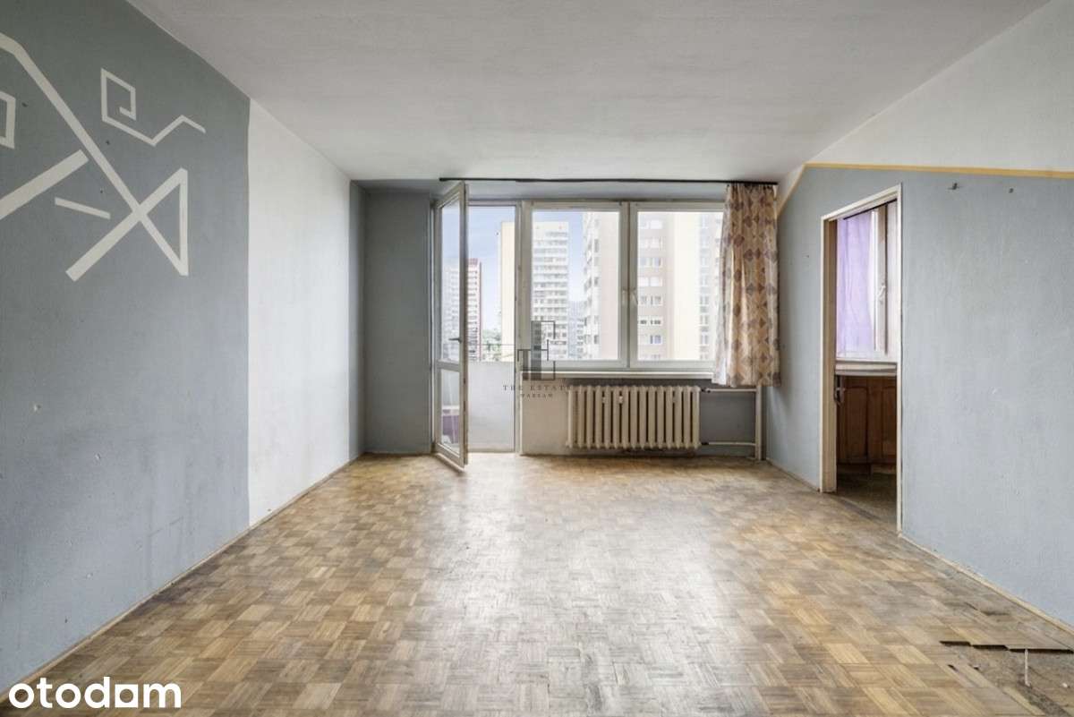 Kawalerka z balkonem do remontu na Marymoncie
