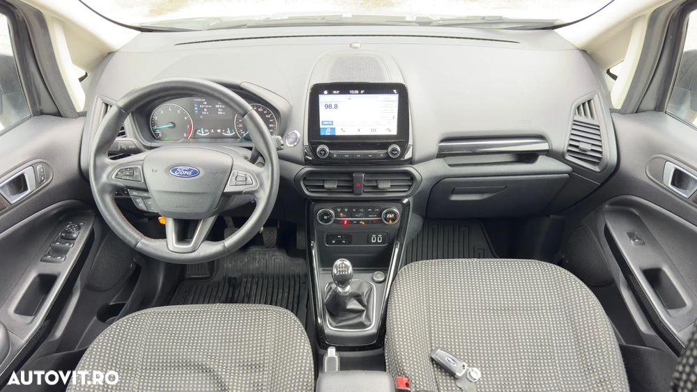Ford EcoSport 1.0 EcoBoost Titanium - 13