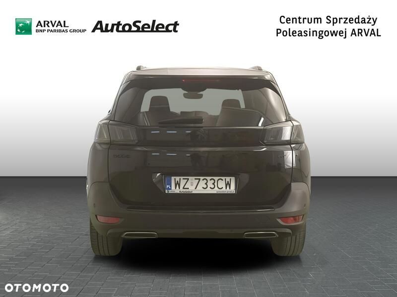 Peugeot 5008 - 5