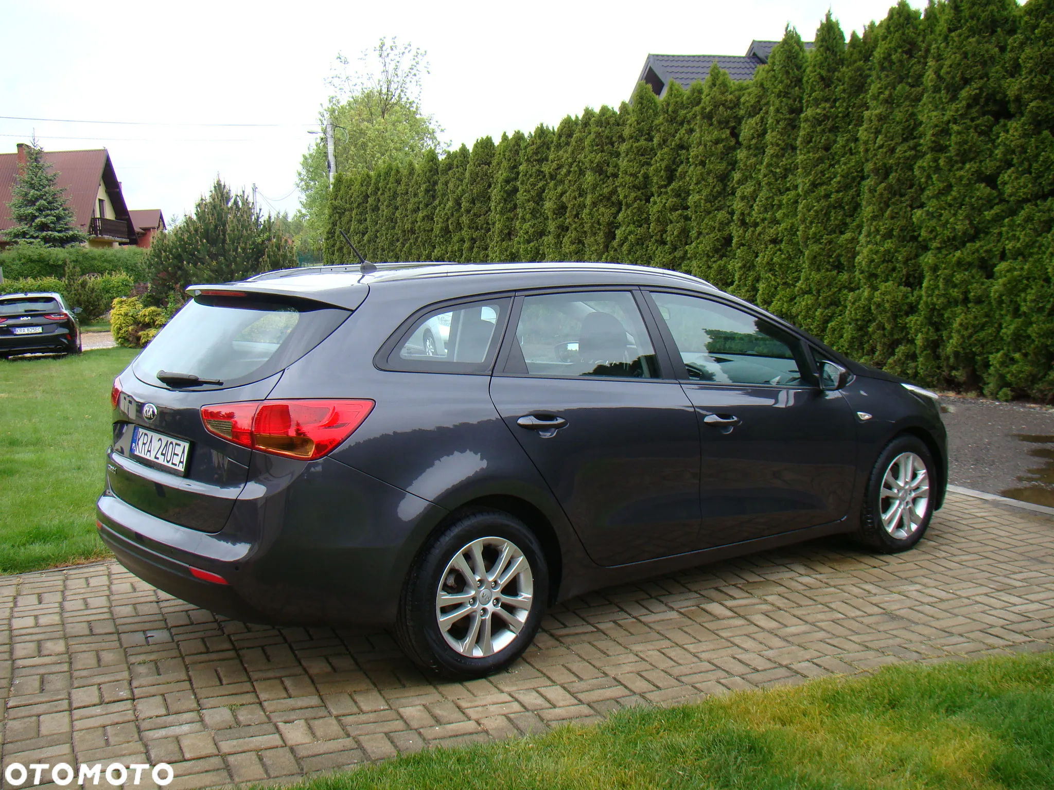 Kia Ceed Cee'd 1.6 GDI L - 12