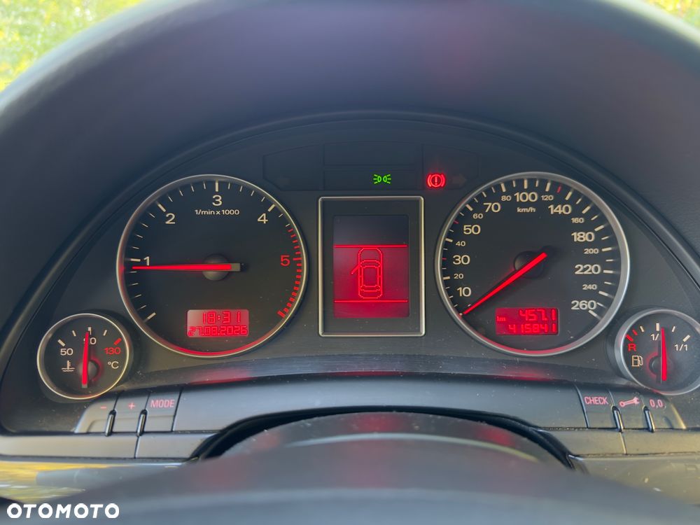 Audi A4 Avant 1.9 TDI - 9