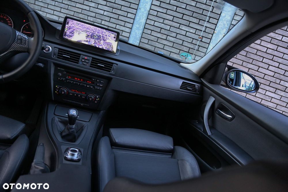 BMW Seria 3 - 32