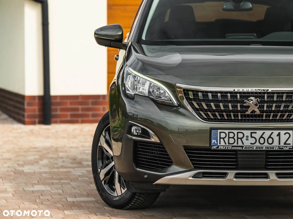 Peugeot 3008 PureTech 130 Stop & Start GPF Allure - 25