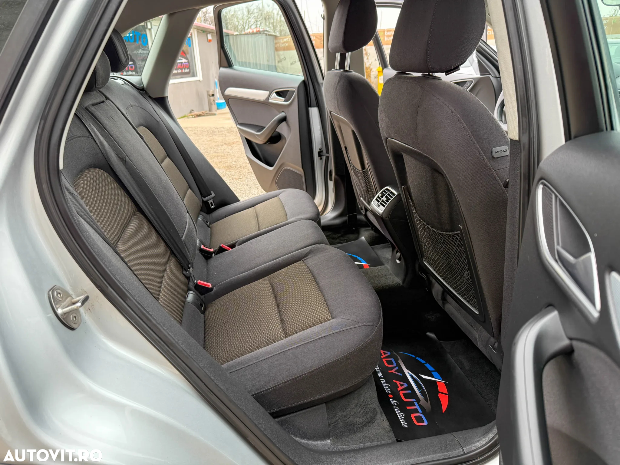 Audi Q3 2.0 TFSI Quattro - 9