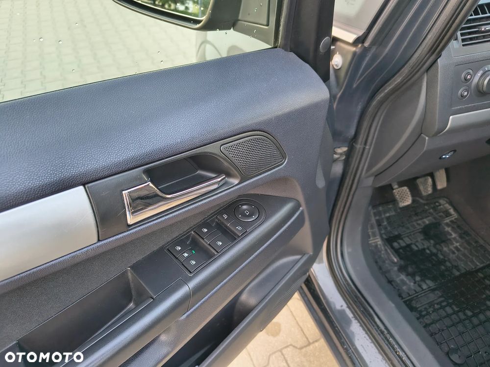 Opel Zafira 1.8 Cosmo EU5 - 23