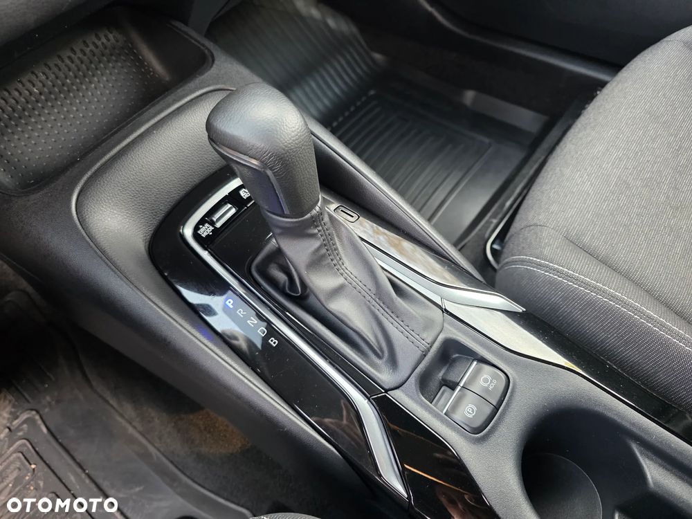 Toyota Corolla 1.8 Hybrid GPF Comfort - 22