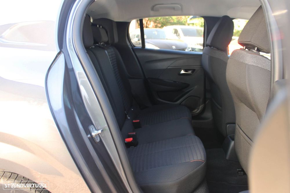 Peugeot 208 1.2 PureTech Active Pack - 41