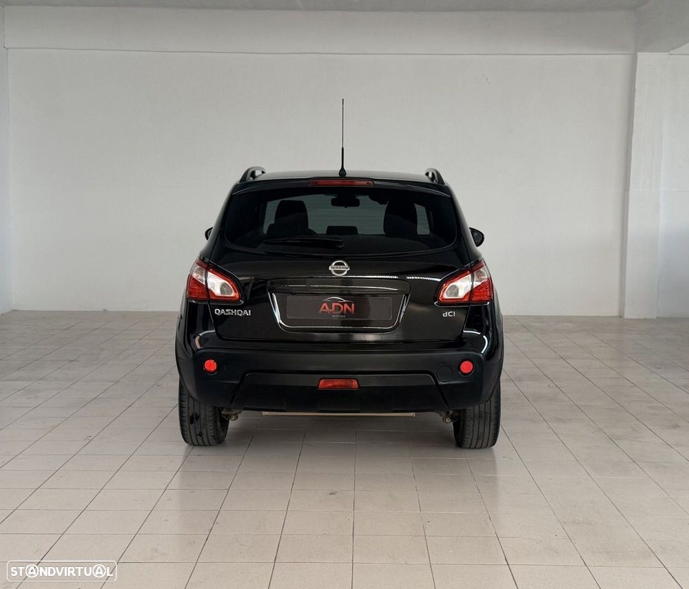 Nissan Qashqai 1.5 dCi TEKNA - 4
