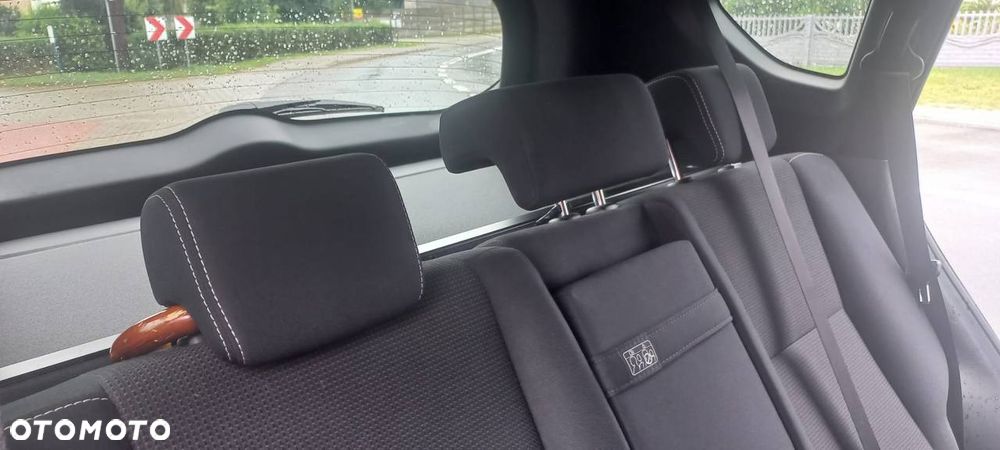 Toyota RAV4 Hybrid Premium 4x2 - 6