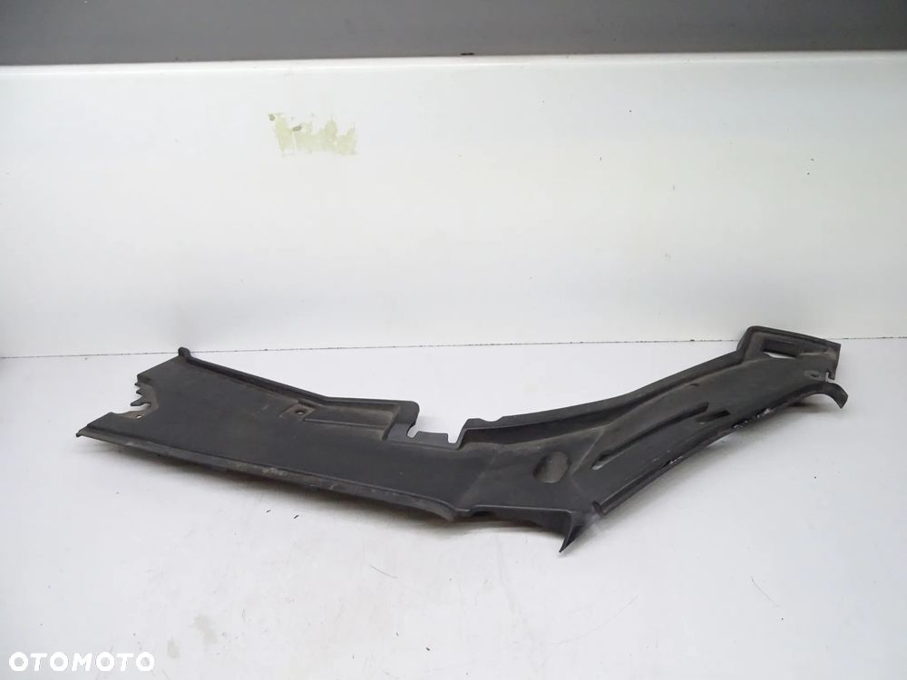 Mercedes R W251 Lift Oslona pasa przod 2518840174 - 2