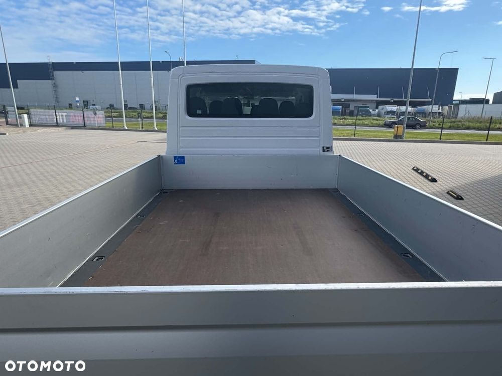 MAN 4X4 / TGE 3.140 DOKA 7-osobowa - 18