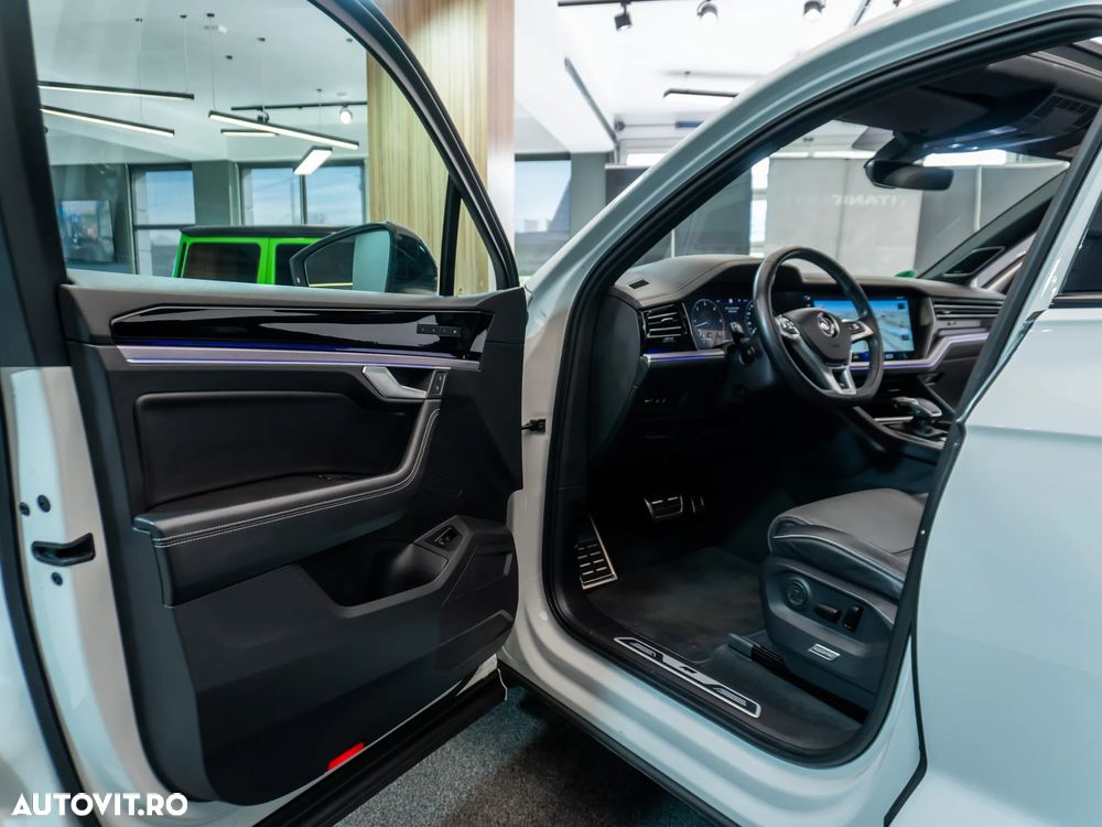 Volkswagen Touareg 3.0 V6 TDI 4Motion DPF Automatik R-Line - 26