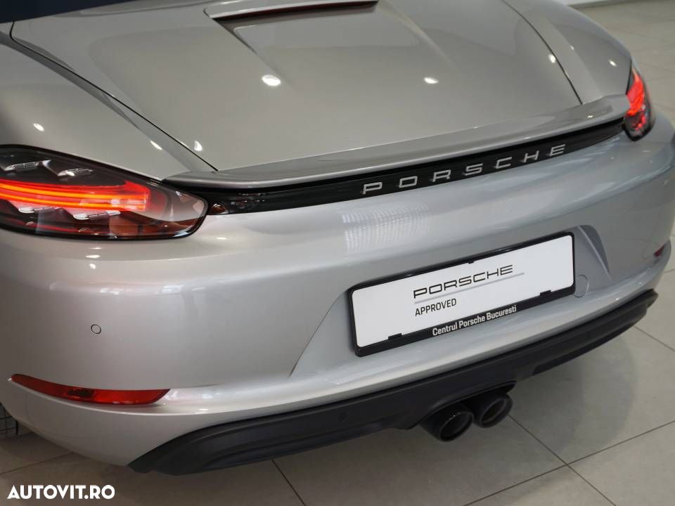 Porsche Boxster 718 PDK - 8