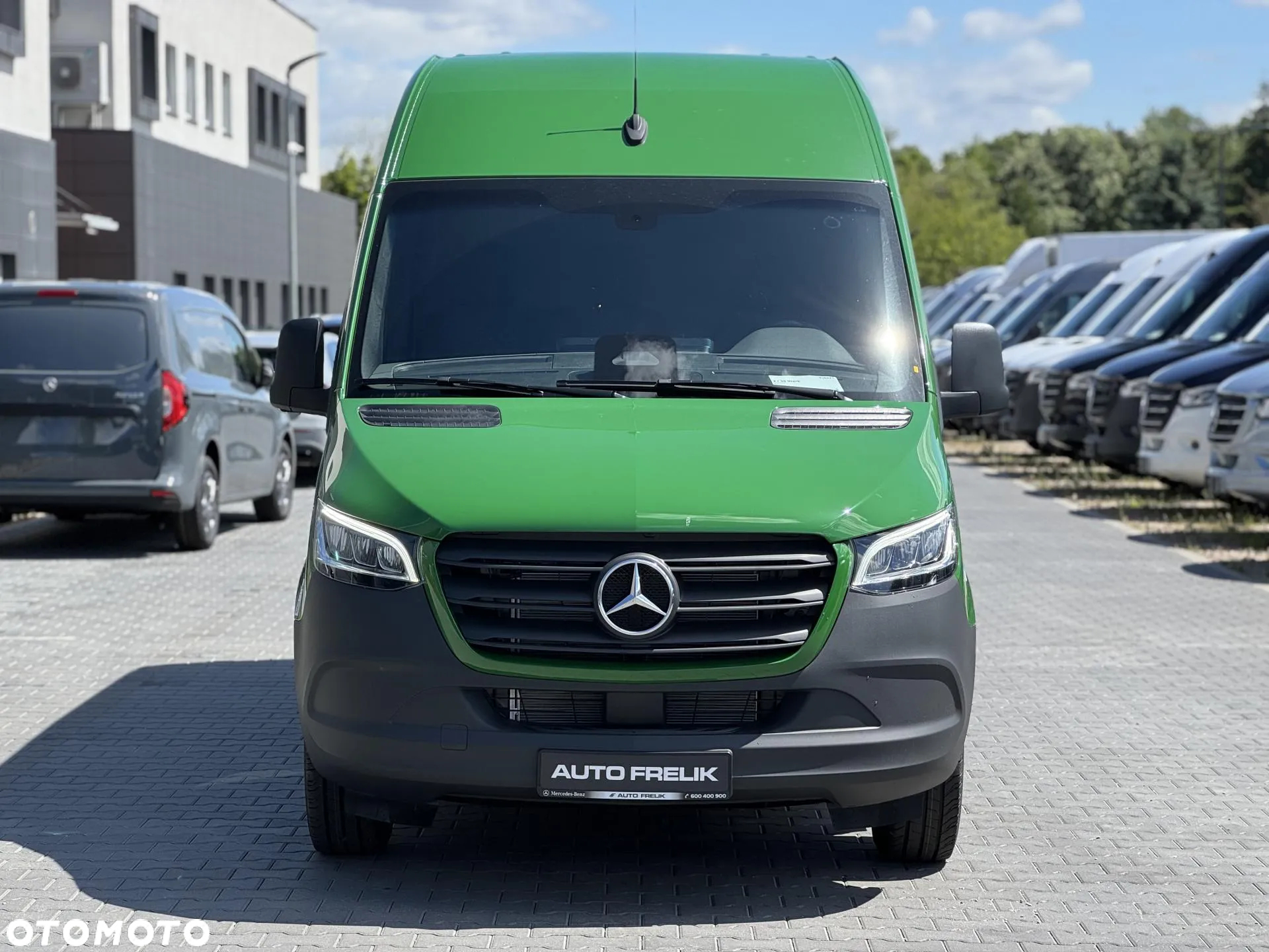 Mercedes-Benz Sprinter - 3