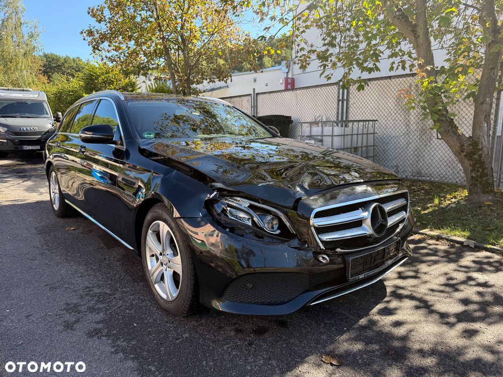 Mercedes-Benz Klasa E - 2
