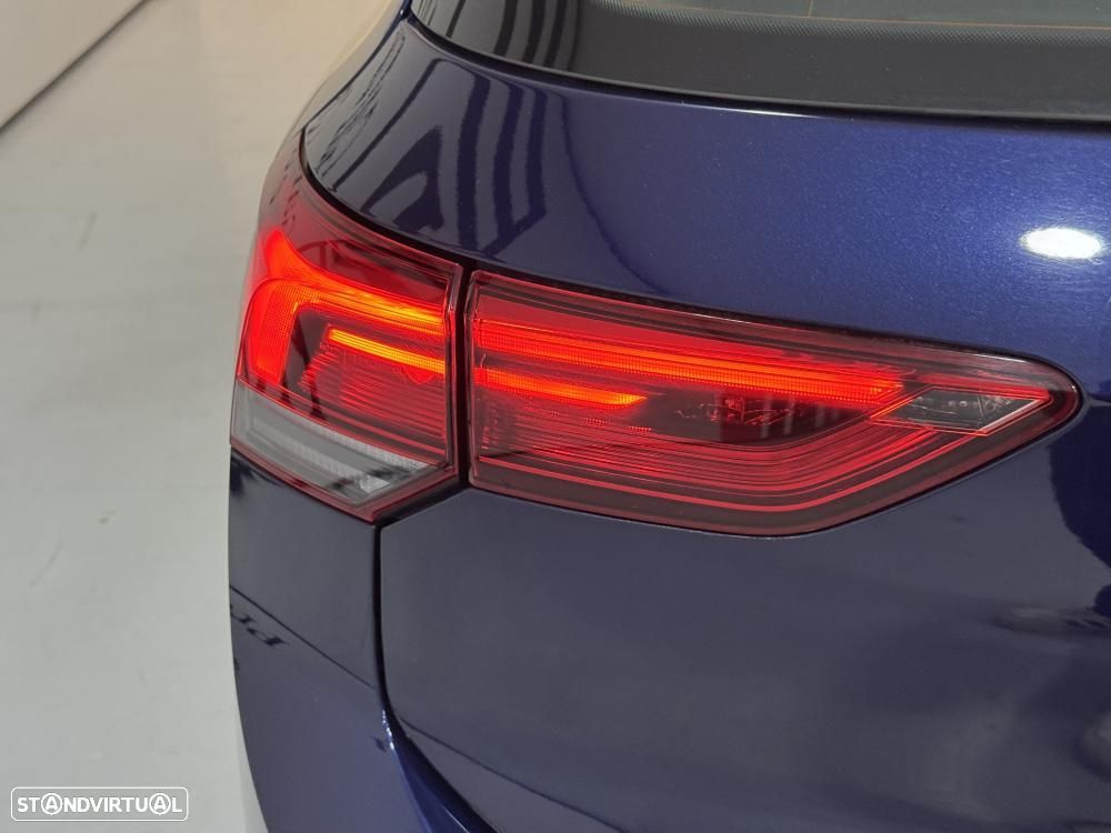 VW Golf 1.0 TSI Life - 20